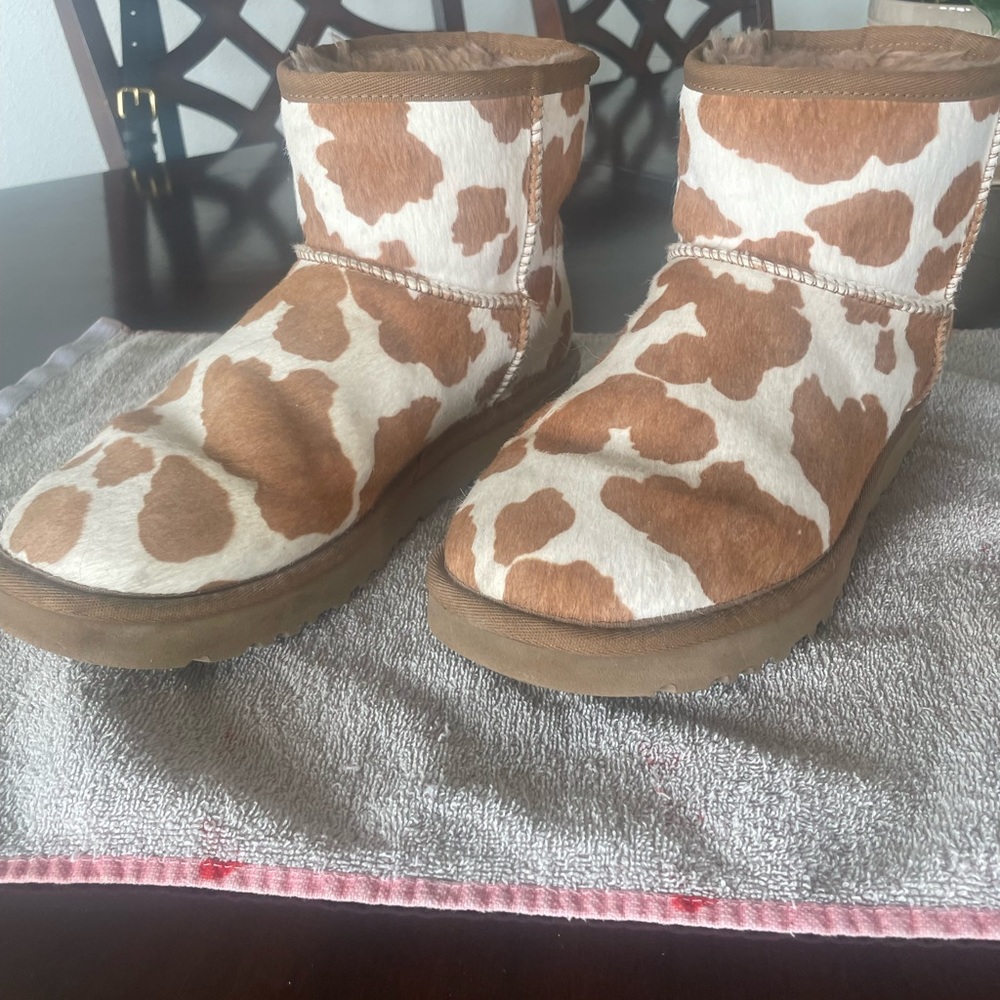 UGG ultra short boots